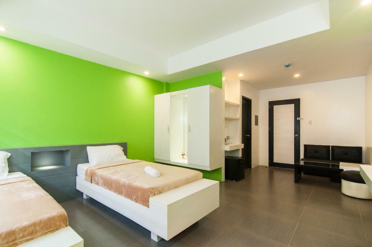 Amable Suites Hotel Balabag  Ngoại thất bức ảnh